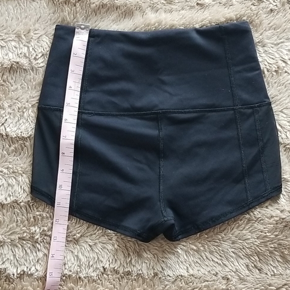 VSX Knockout Shorts - Picture 7 of 11